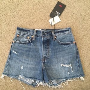 Levi’s premium wedgie shorts brand new tags on